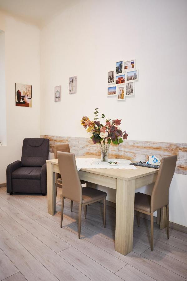 Picci'S Bilo Apartment Milan Exterior photo
